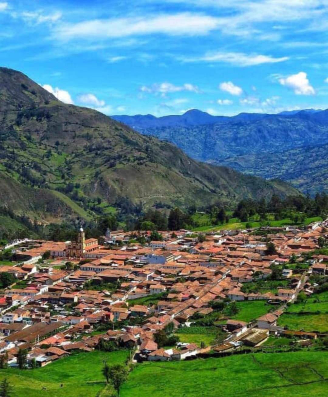 Gll Hotel El Cocuy Eksteriør bilde