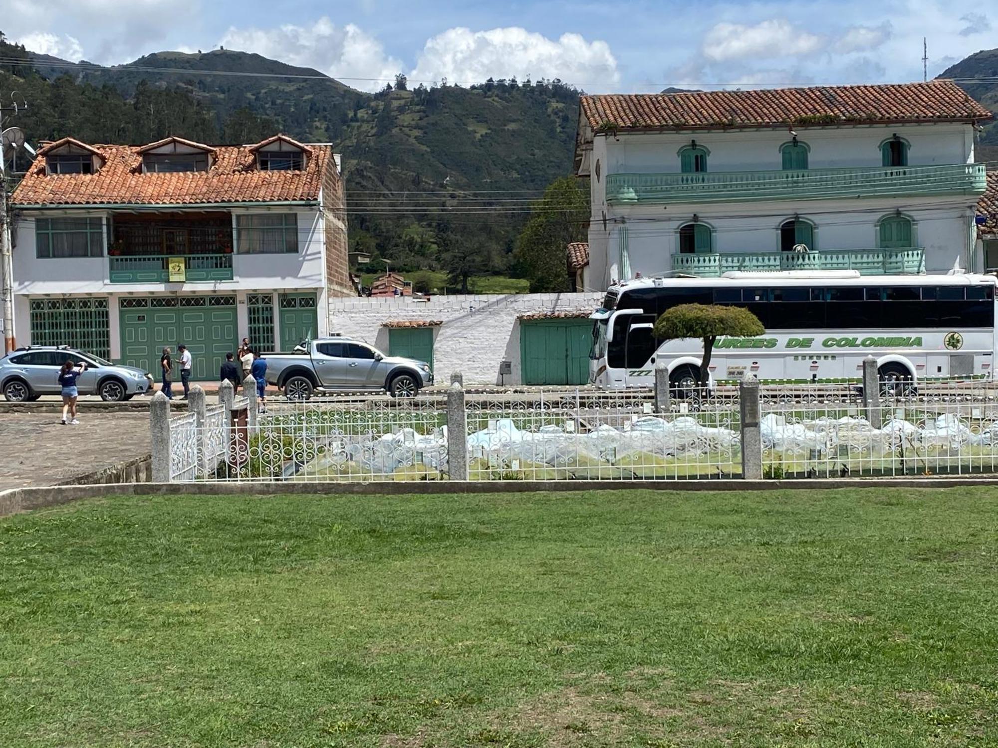 Gll Hotel El Cocuy Eksteriør bilde